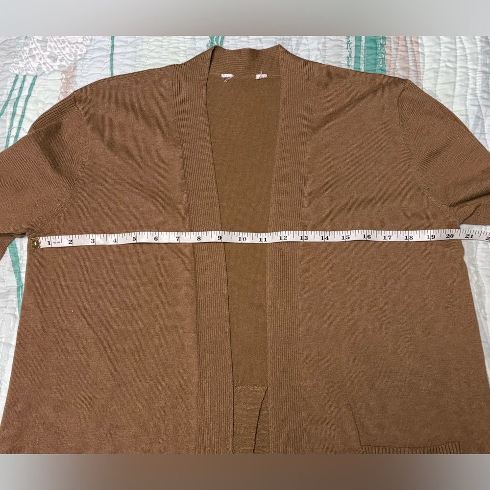 Beige Ribbed Knit Sweater - Picture 3 of 10